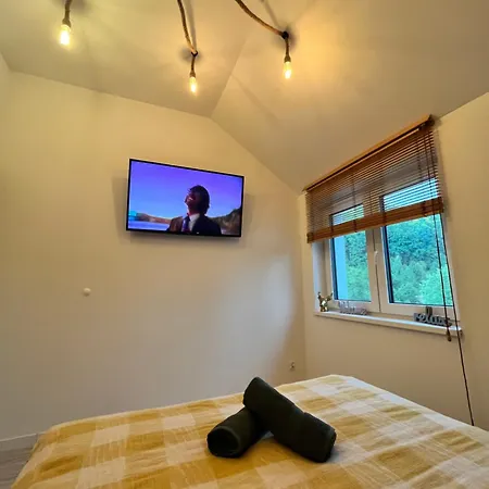 Penthouse Roku - Jelen & Natura